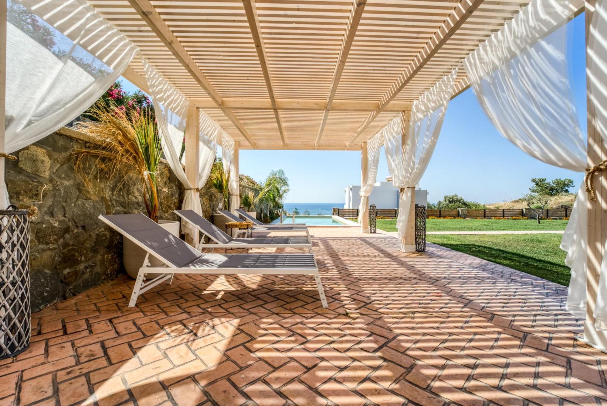 Heliophos Villa Aelia 吉奥塔略 外观 照片